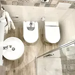 Lingotto Vicino Metropolitana E Ospedale Cto Turin